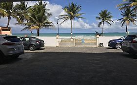 Luquillo Sunrise Beach Inn